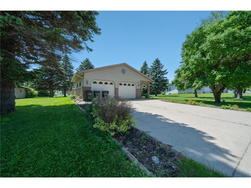 1111 1st Street NE Elbow Lake MN 56531 7092561 image2