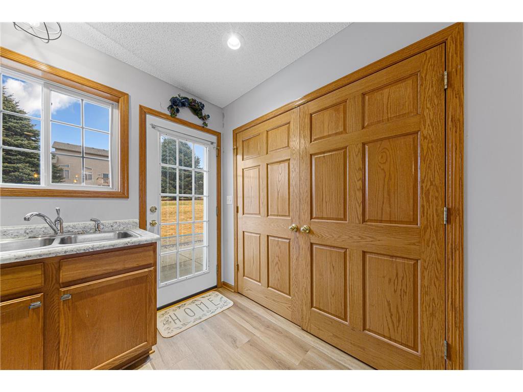 1111 25th Avenue NW Faribault MN 55021 7031316 image19
