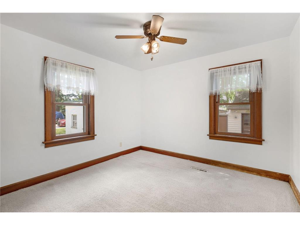 1111 5th Avenue NW Austin MN 55912 7094260 image16