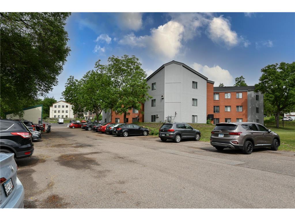 1111 7th Avenue S Saint Cloud MN 56301 7084628 image4