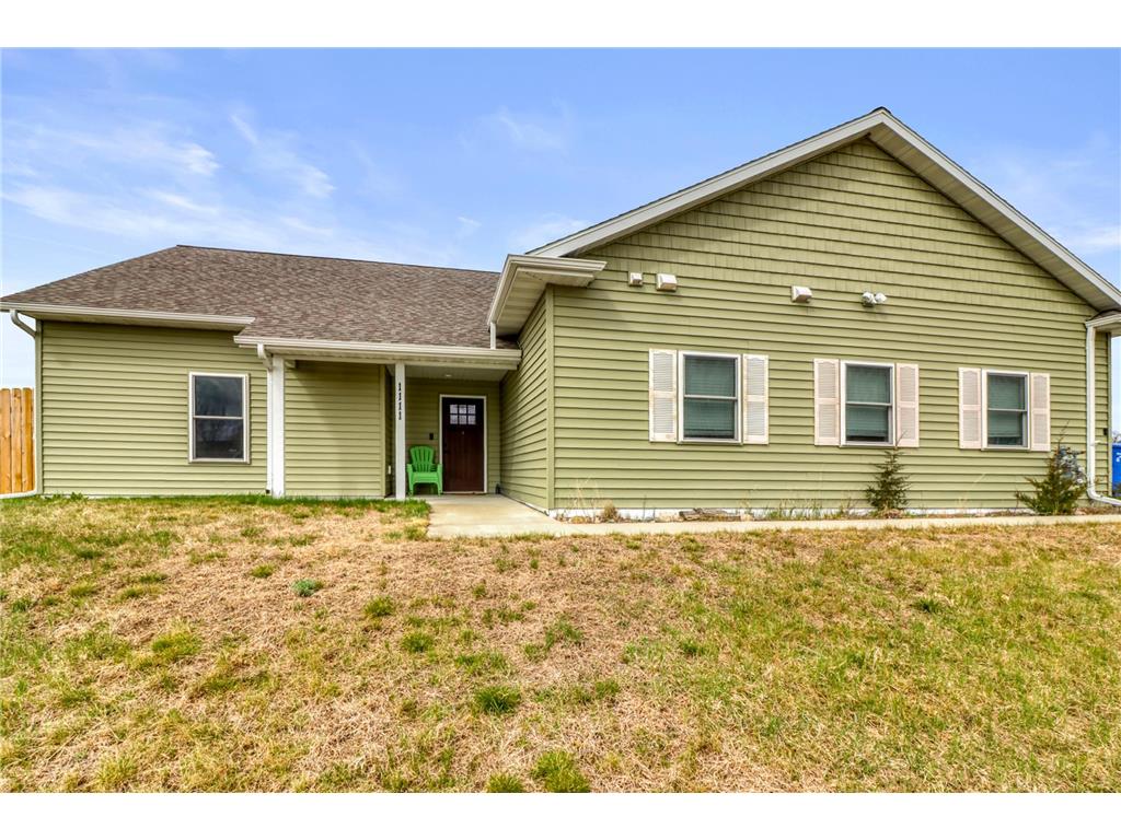 1111 Bay Ridge Drive Detroit Lakes MN 56501 7067391 image1