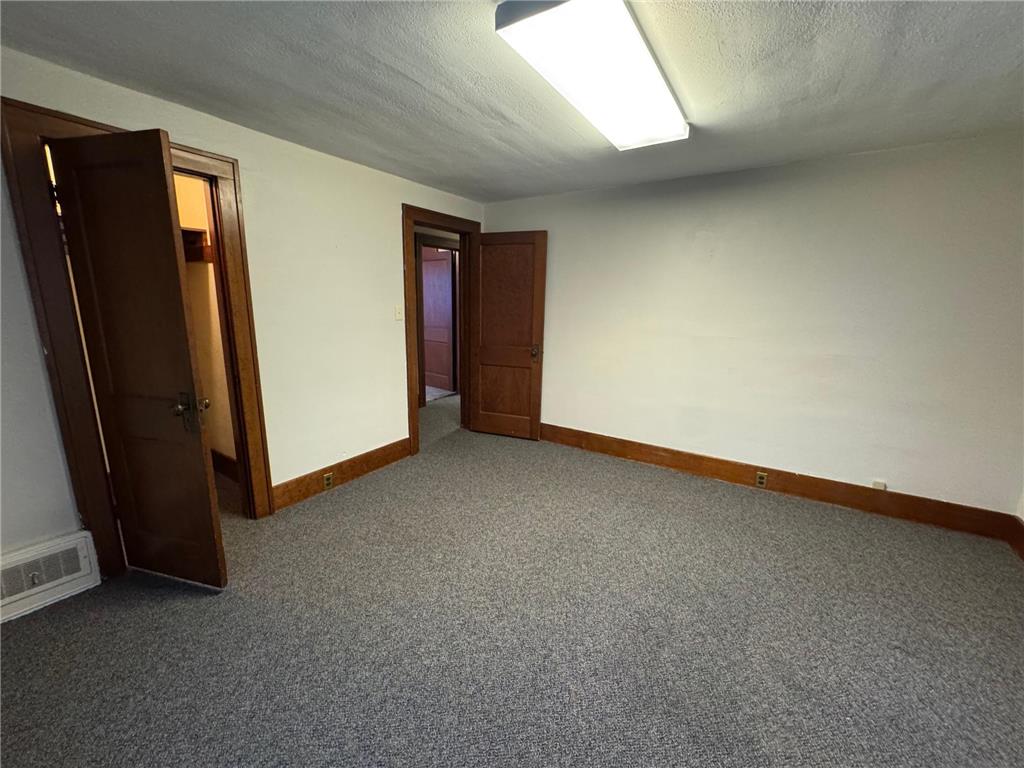 1111 Broadway Street Alexandria MN 56308 7008688 image12