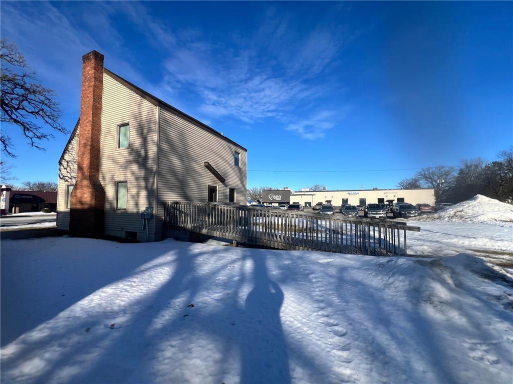1111 Broadway Street Alexandria MN 56308 7008688 image3