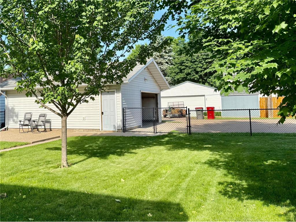1111 Cedar Street Alexandria MN 56308 7089533 image46