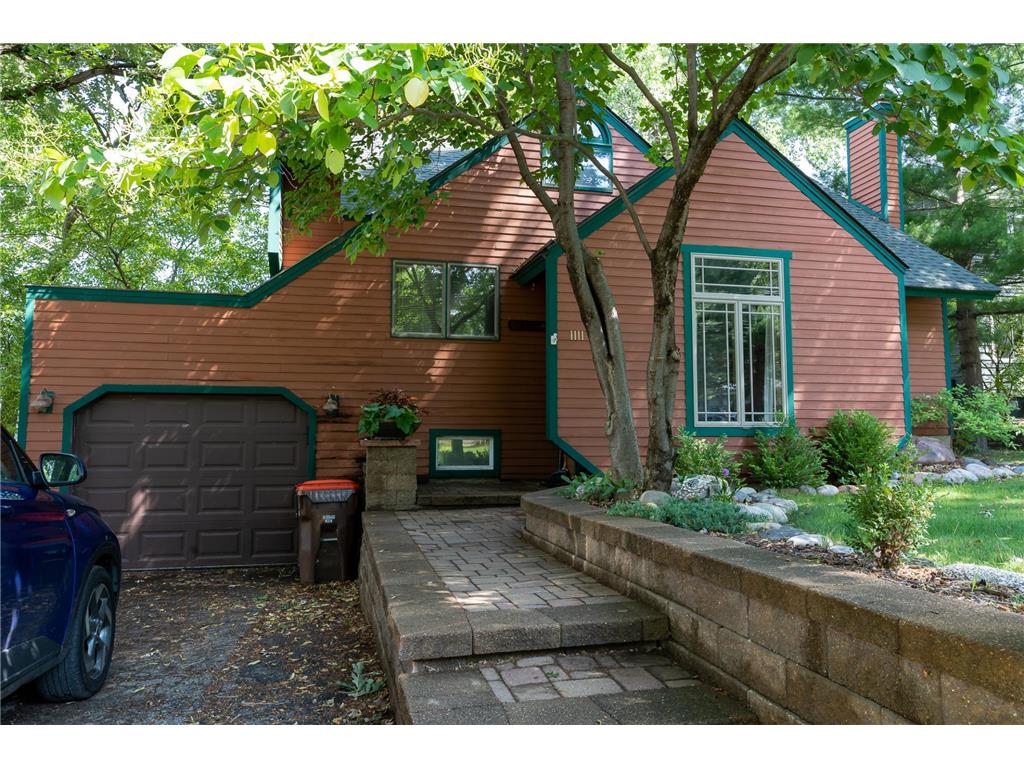 1111 County Road C E Maplewood MN 55109 - Kohlman 6406609 image1