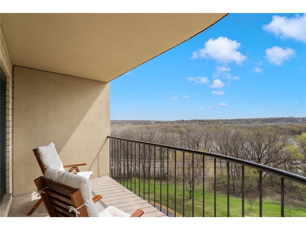 1111 Elway Street #504 Saint Paul MN 55116 6520560 image1