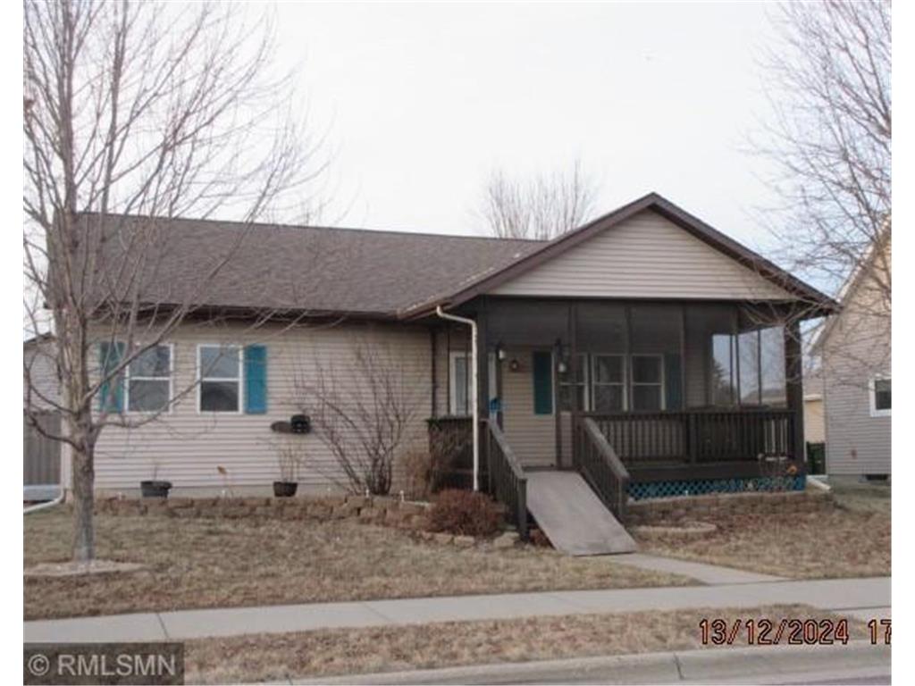 1111 Engesser Lane Saint Peter MN 56082 6640097 image1