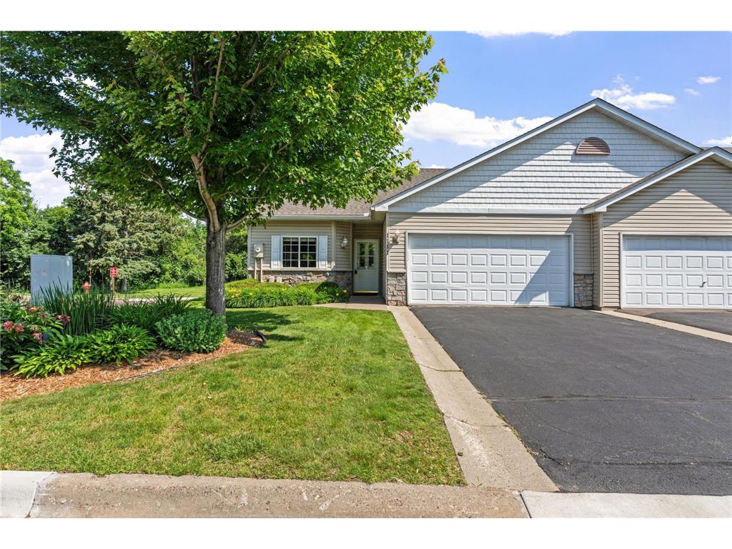 1111 Iris Drive White Bear Twp MN 55127 6730448 image1
