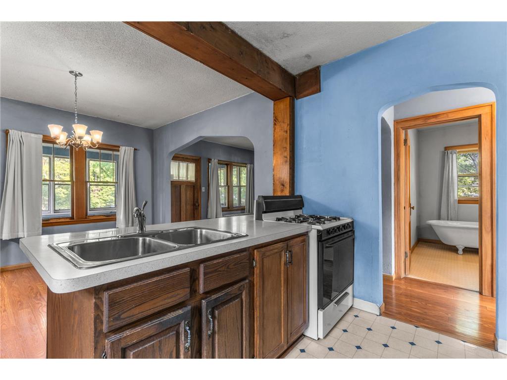 1111 Lane Place Saint Paul MN 55106 7084192 image11