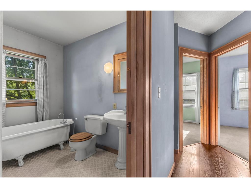 1111 Lane Place Saint Paul MN 55106 7084192 image12
