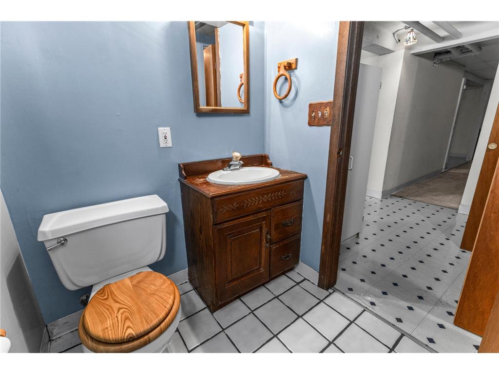 1111 Lane Place Saint Paul MN 55106 7084192 image21
