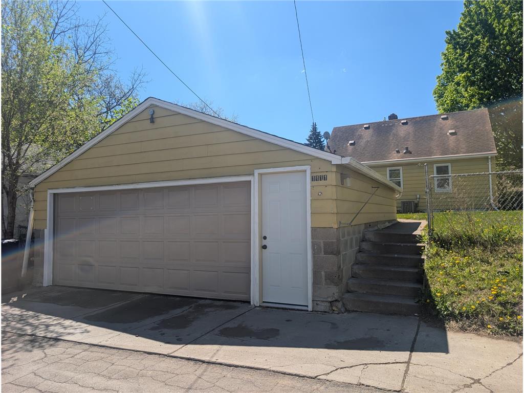 1111 Maryland Avenue E Saint Paul MN 55106 7072227 image15