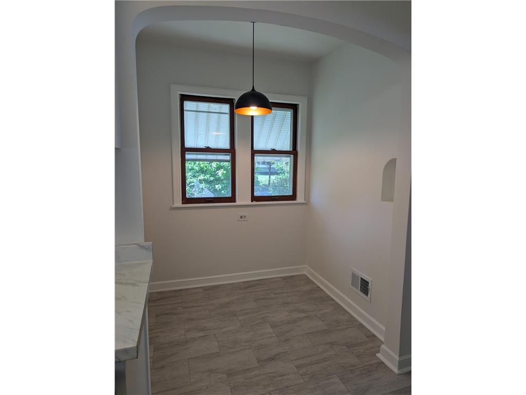 1111 Maryland Avenue E Saint Paul MN 55106 7072227 image7