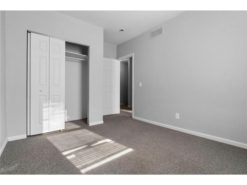 1111 N 17th Avenue N Minneapolis MN 55411 7106181 image11