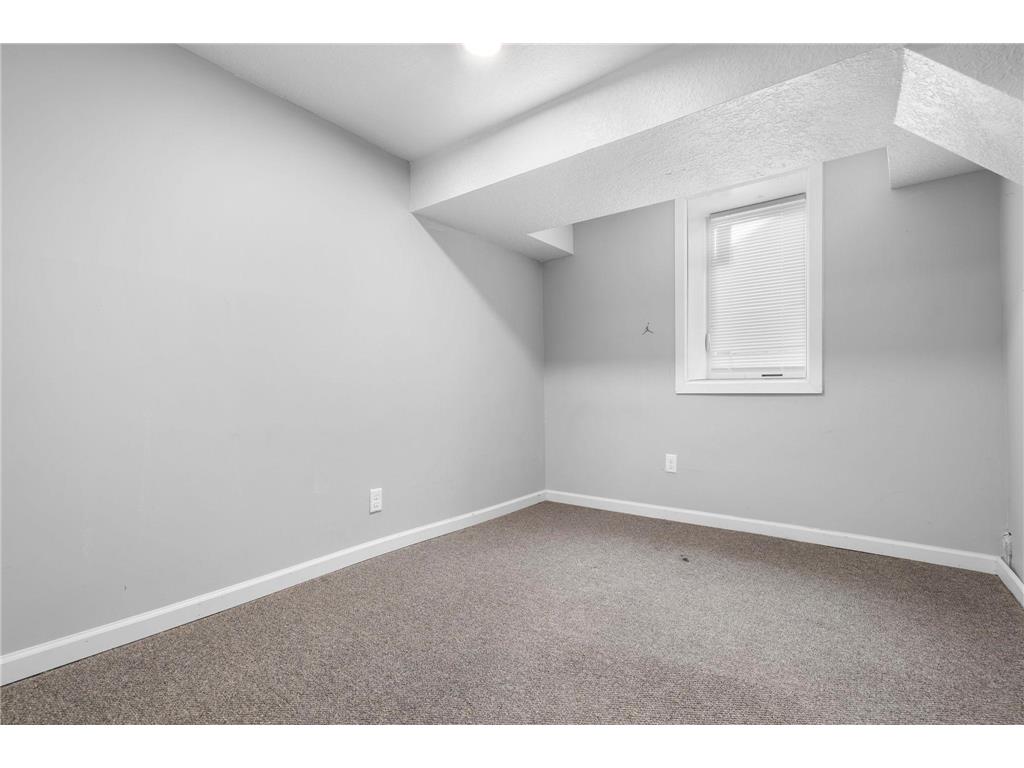1111 N 17th Avenue N Minneapolis MN 55411 7106181 image20