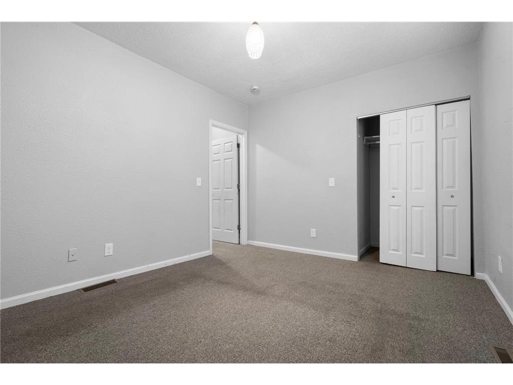 1111 N 17th Avenue N Minneapolis MN 55411 7106181 image26