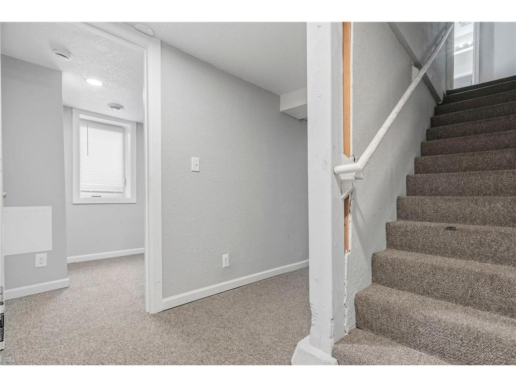 1111 N 17th Avenue N Minneapolis MN 55411 7106181 image29