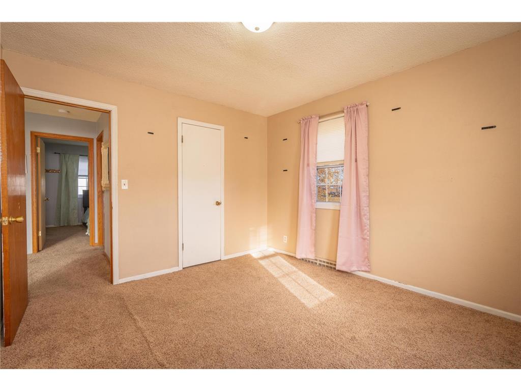 1111 N Knowles Avenue New Richmond WI 54017 6745208 image24