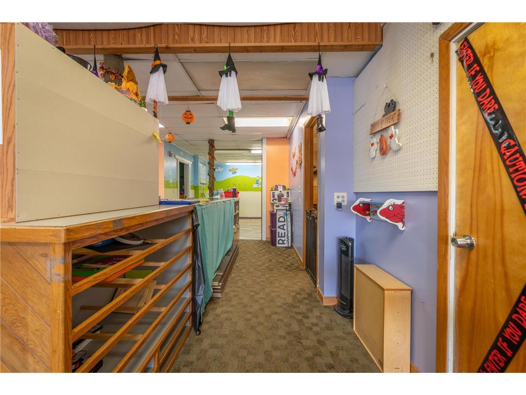 1111 N Knowles Avenue New Richmond WI 54017 6745208 image29