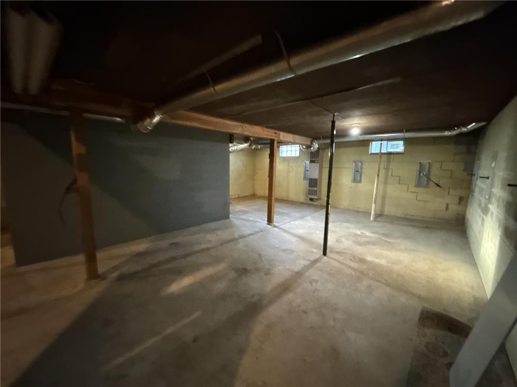 1111 S Halvorson Street Redwood Falls MN 56283 7040994 image23
