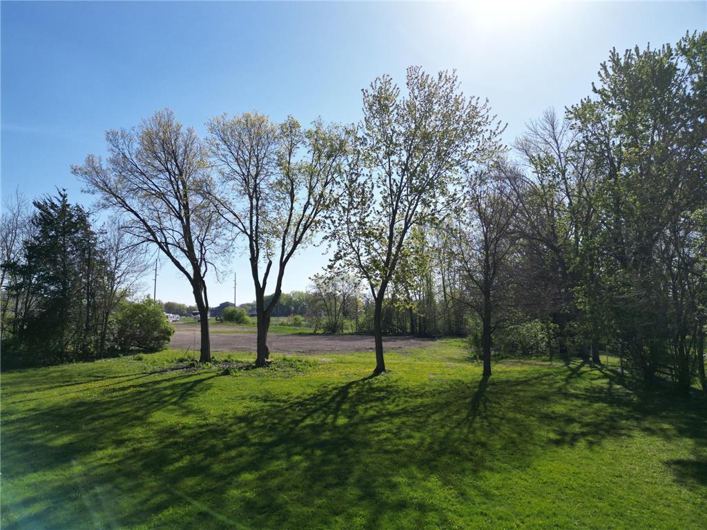 1111 S Halvorson Street Redwood Falls MN 56283 7040994 image8
