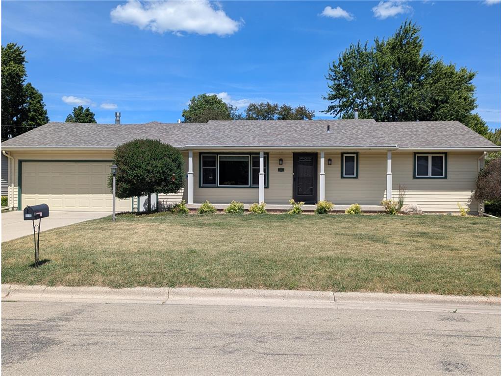 1111 Skylark Lane Albert Lea MN 56007 7093343 image1