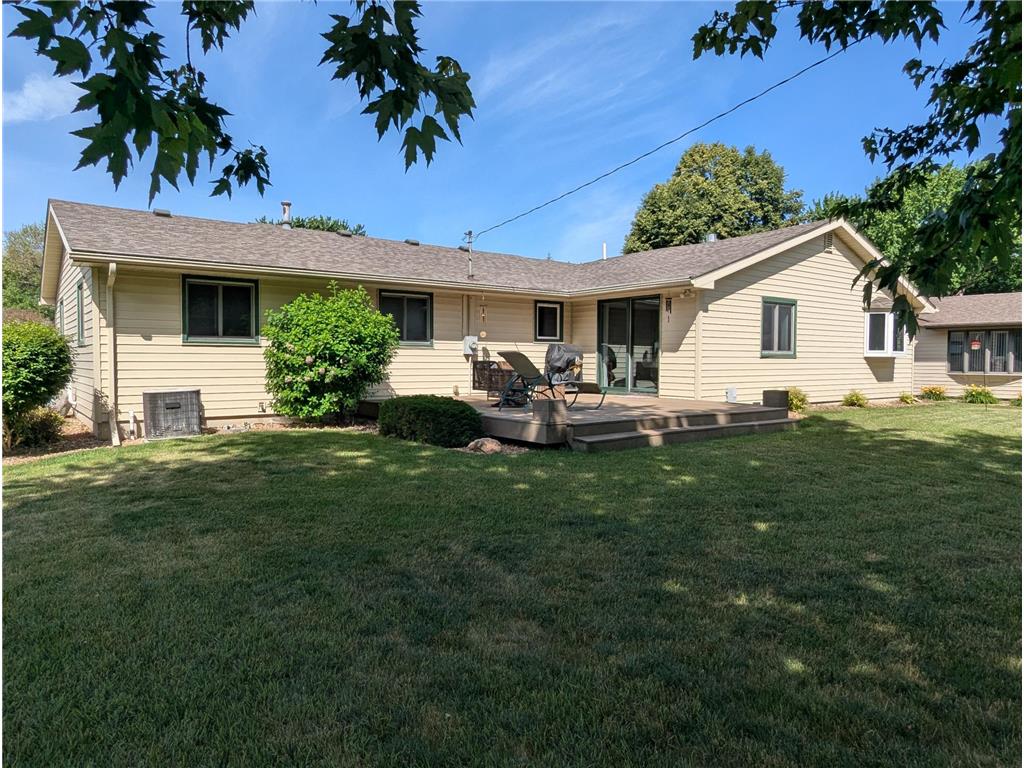 1111 Skylark Lane Albert Lea MN 56007 7093343 image5