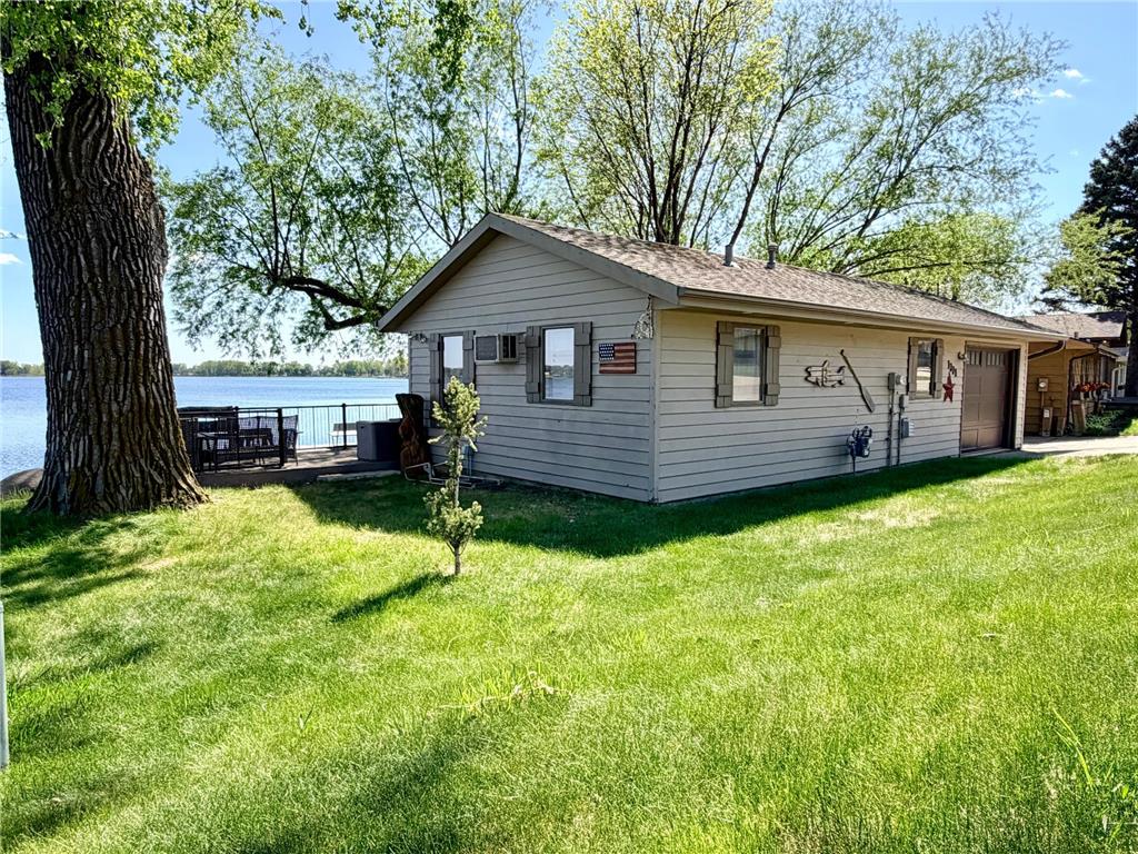 1111 W Lake Avenue Worthington MN 56187 - Okabena 7000095 image21