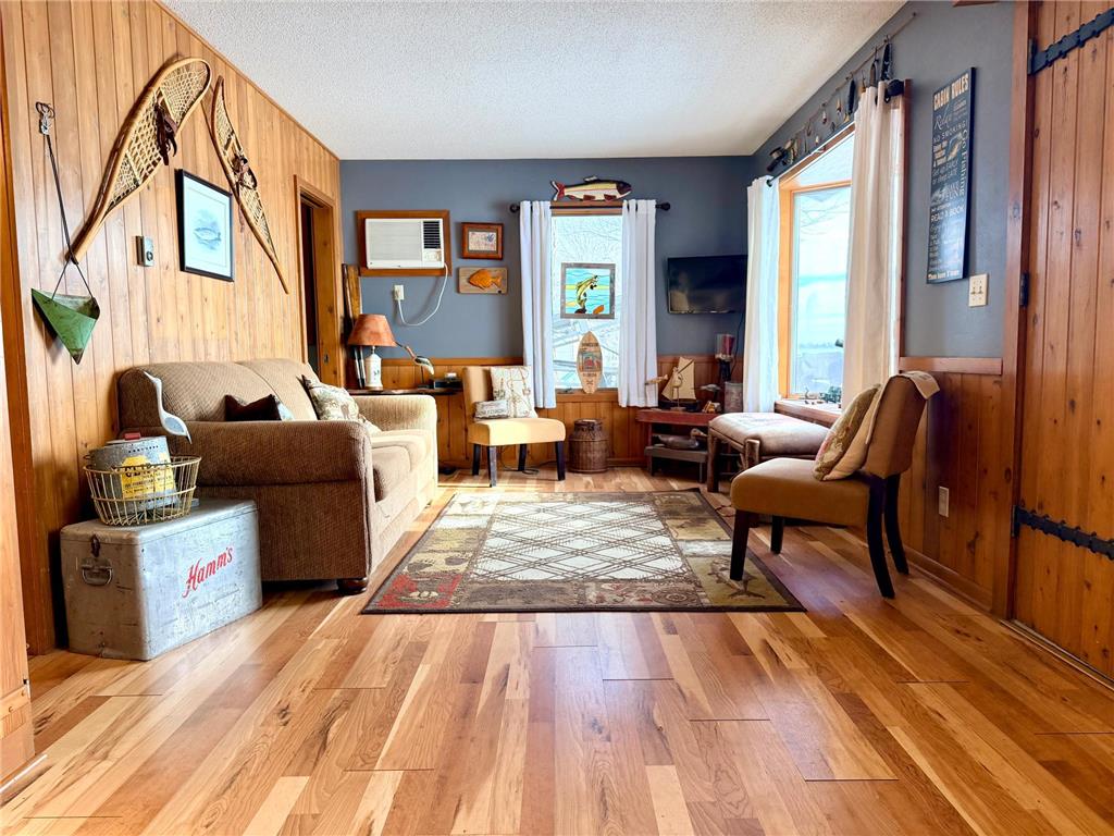 1111 W Lake Avenue Worthington MN 56187 - Okabena 7000095 image8