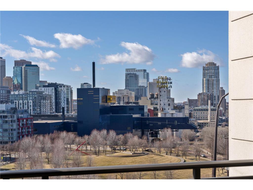 1111 W River Parkway #11C Minneapolis MN 55415 7033732 image27