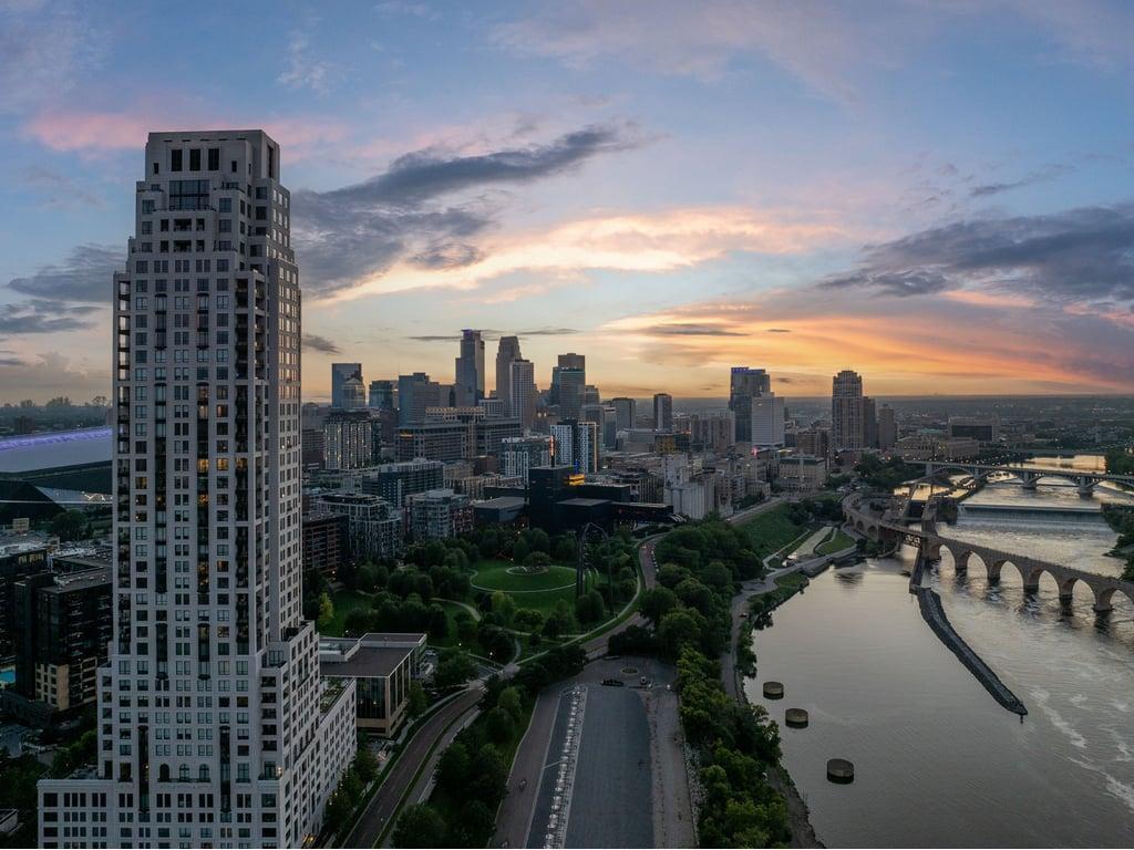 1111 W River Parkway #11C Minneapolis MN 55415 7033732 image48