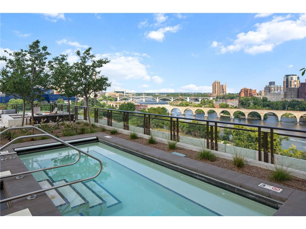 1111 W River Parkway #11C Minneapolis MN 55415 7033732 image67