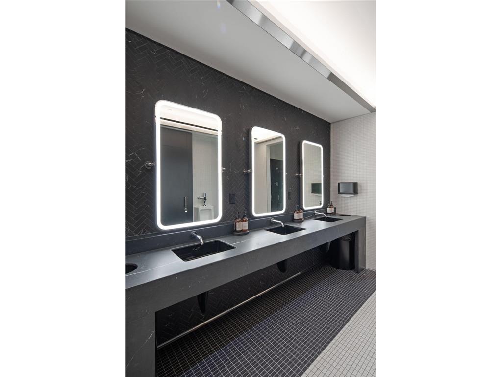 1111 W River Parkway #11C Minneapolis MN 55415 7033732 image74