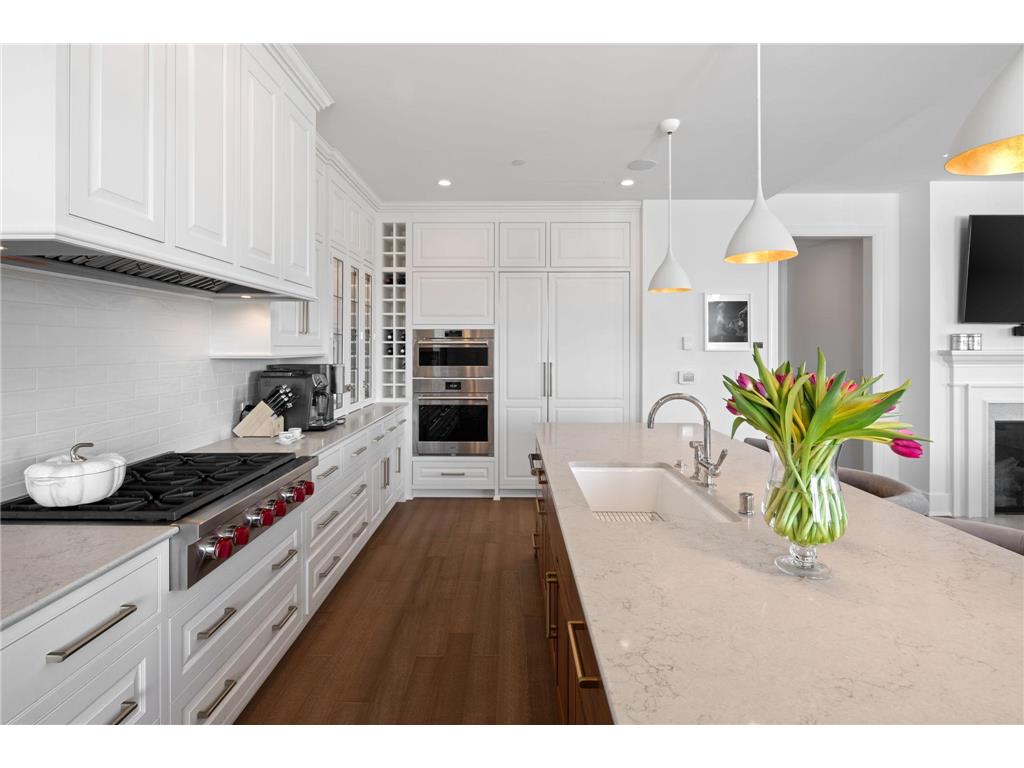 1111 W River Parkway #11C Minneapolis MN 55415 7033732 image8