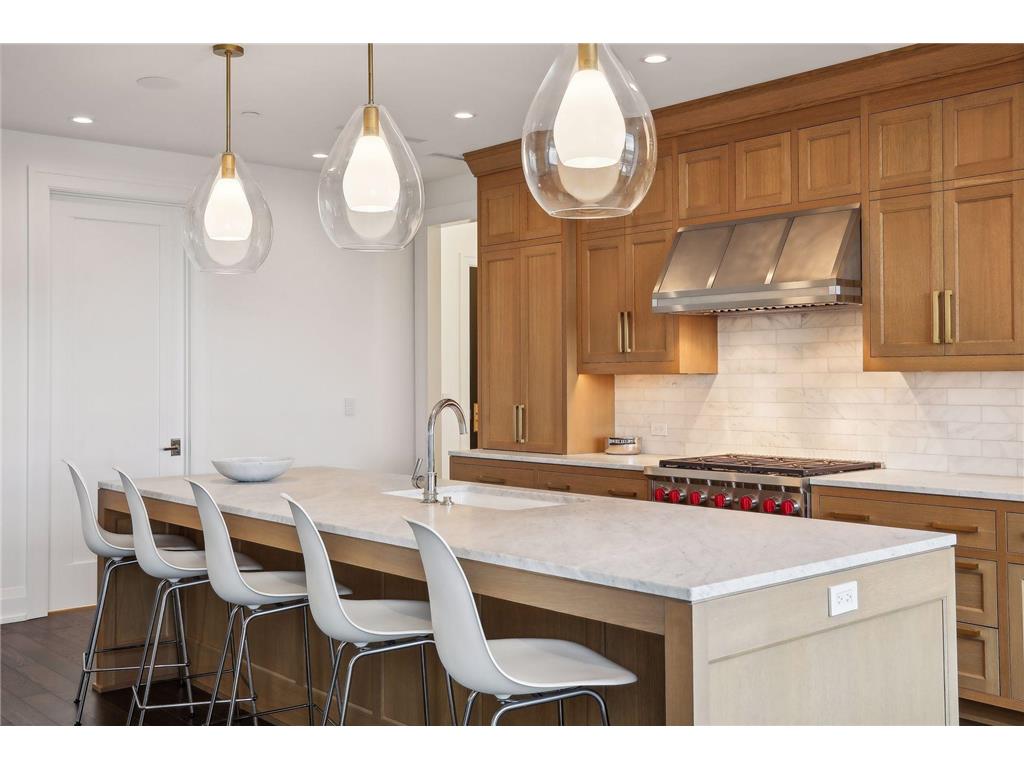 1111 W River Parkway #12E Minneapolis MN 55415 7024190 image7