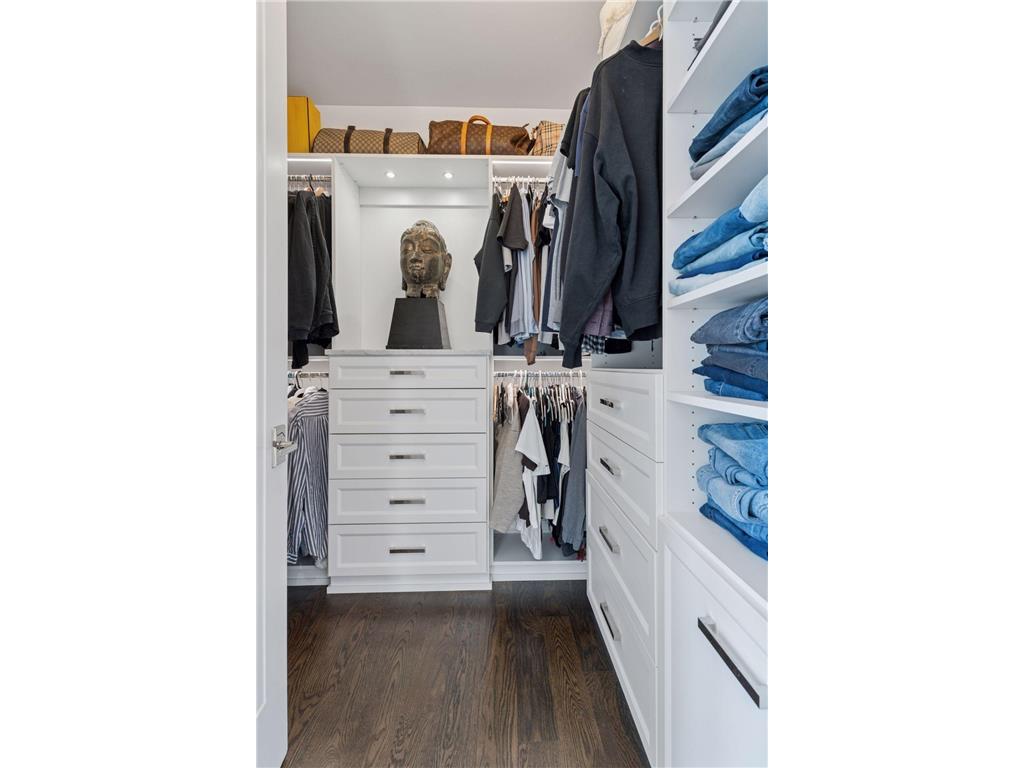 1111 W River Parkway #15E Minneapolis MN 55415 7054180 image27
