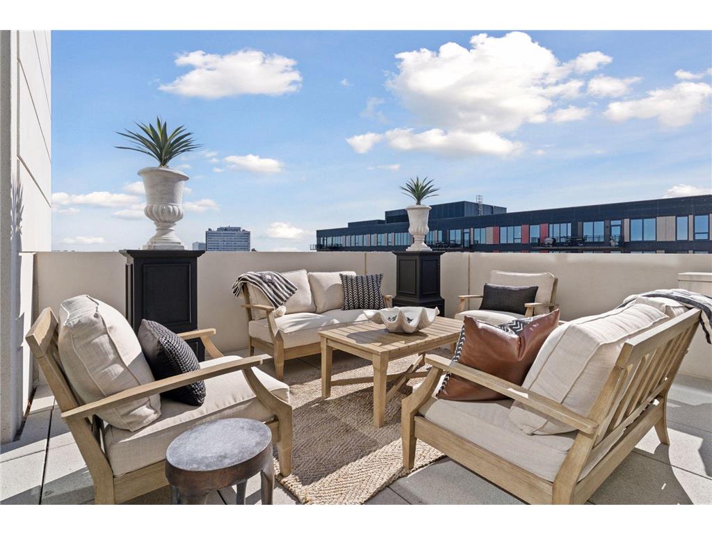 1111 W River Parkway #15E Minneapolis MN 55415 7054180 image36