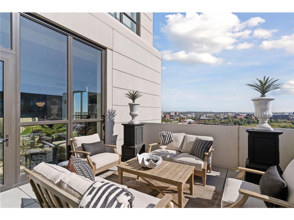 1111 W River Parkway #15E Minneapolis MN 55415 7054180 image38