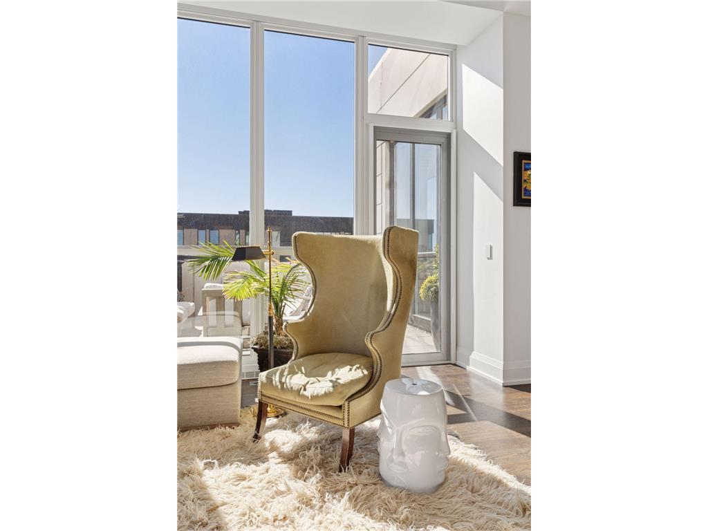 1111 W River Parkway #15E Minneapolis MN 55415 7054180 image9