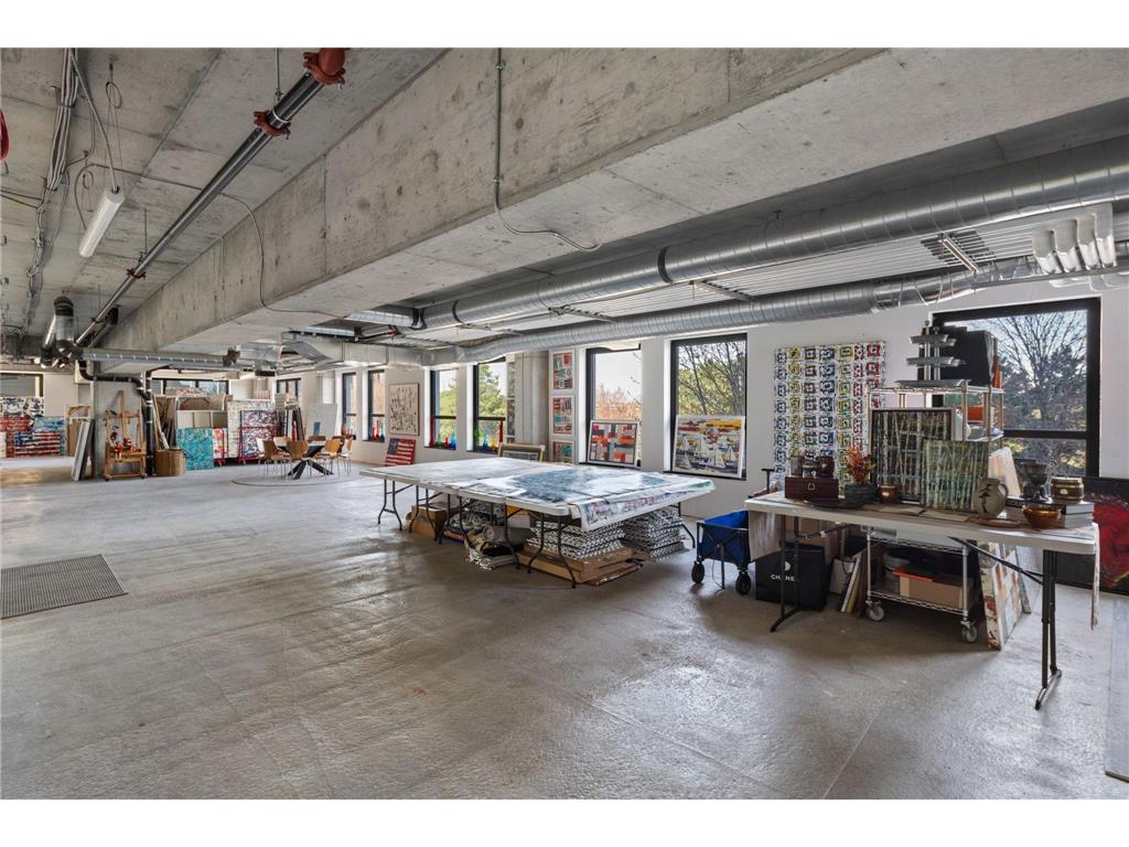 1111 W River Parkway #18AB Minneapolis MN 55415 7034796 image49