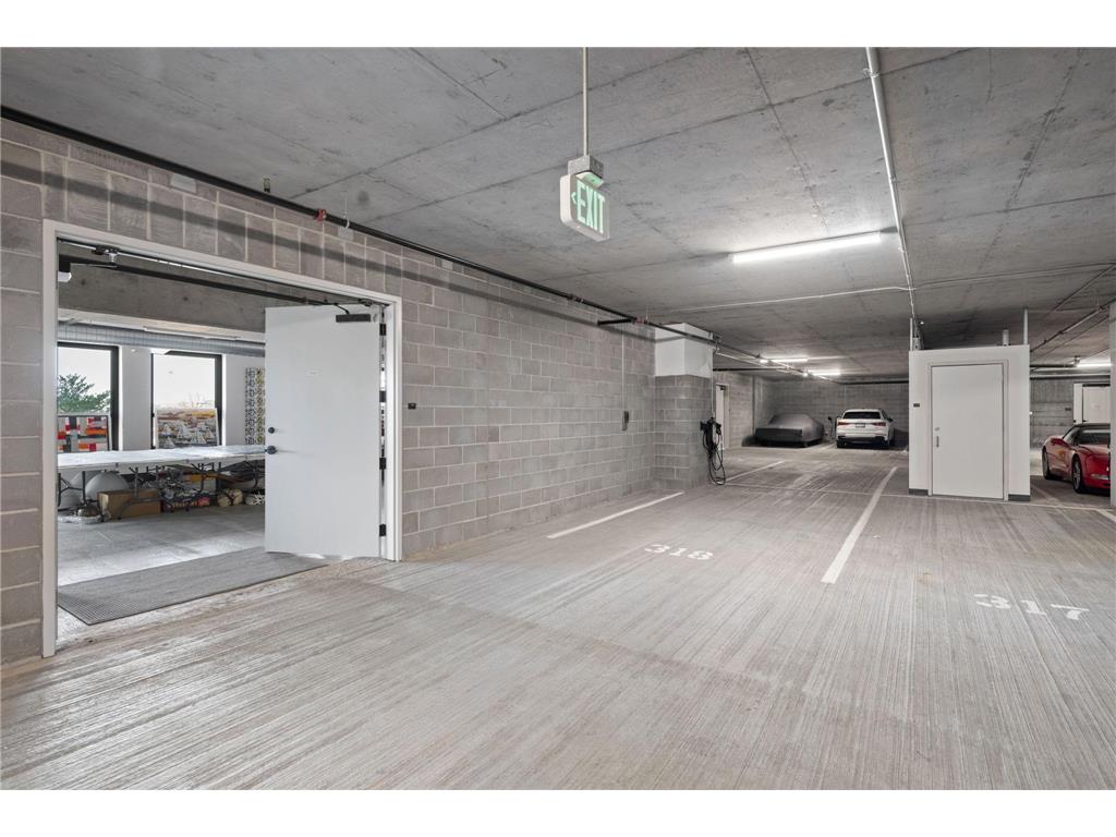 1111 W River Parkway #18AB Minneapolis MN 55415 7034796 image51