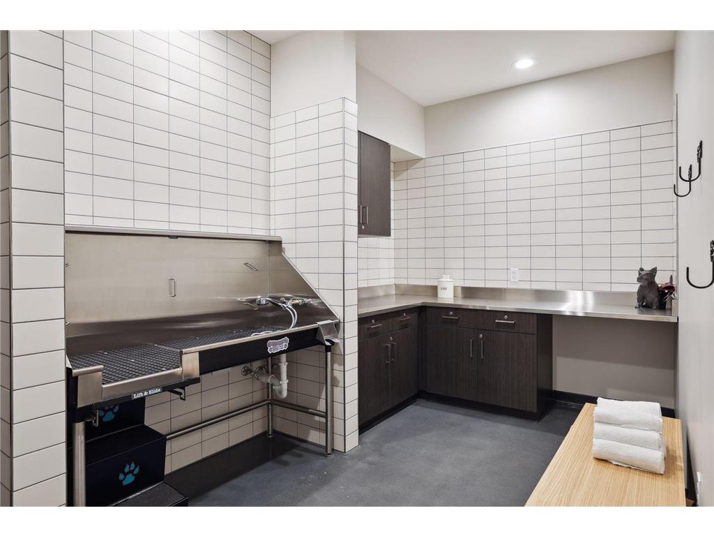 1111 W River Parkway #24C Minneapolis MN 55415 - Mississippi 6820153 image41