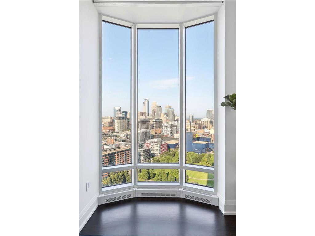 1111 W River Parkway #26B Minneapolis MN 55415 6659338 image7