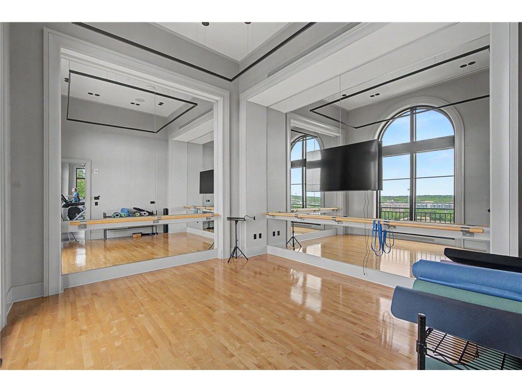 1111 W River Parkway #26B Minneapolis MN 55415 7079816 image23