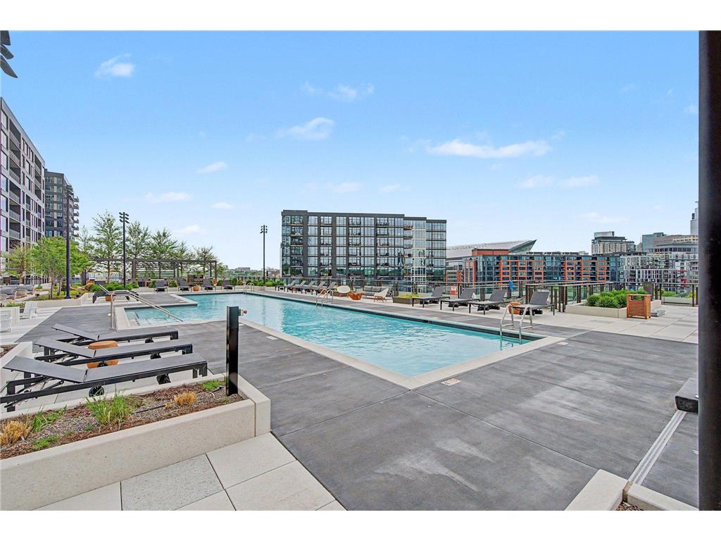 1111 W River Parkway #26B Minneapolis MN 55415 7079816 image34