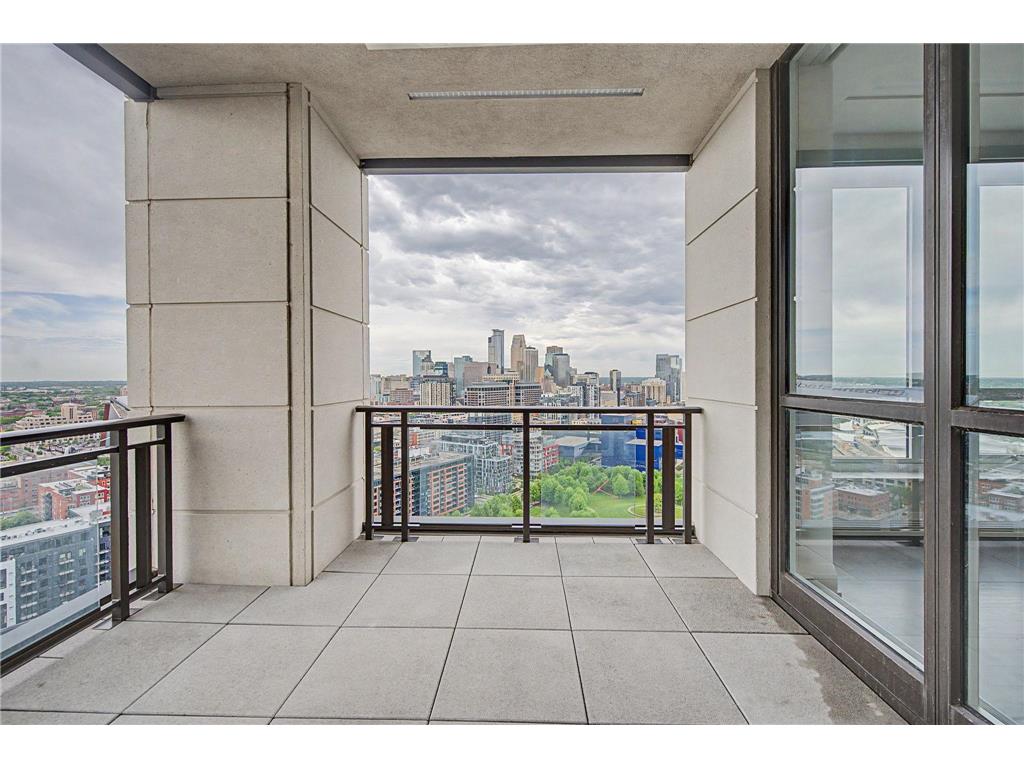 1111 W River Parkway #26B Minneapolis MN 55415 7079816 image37