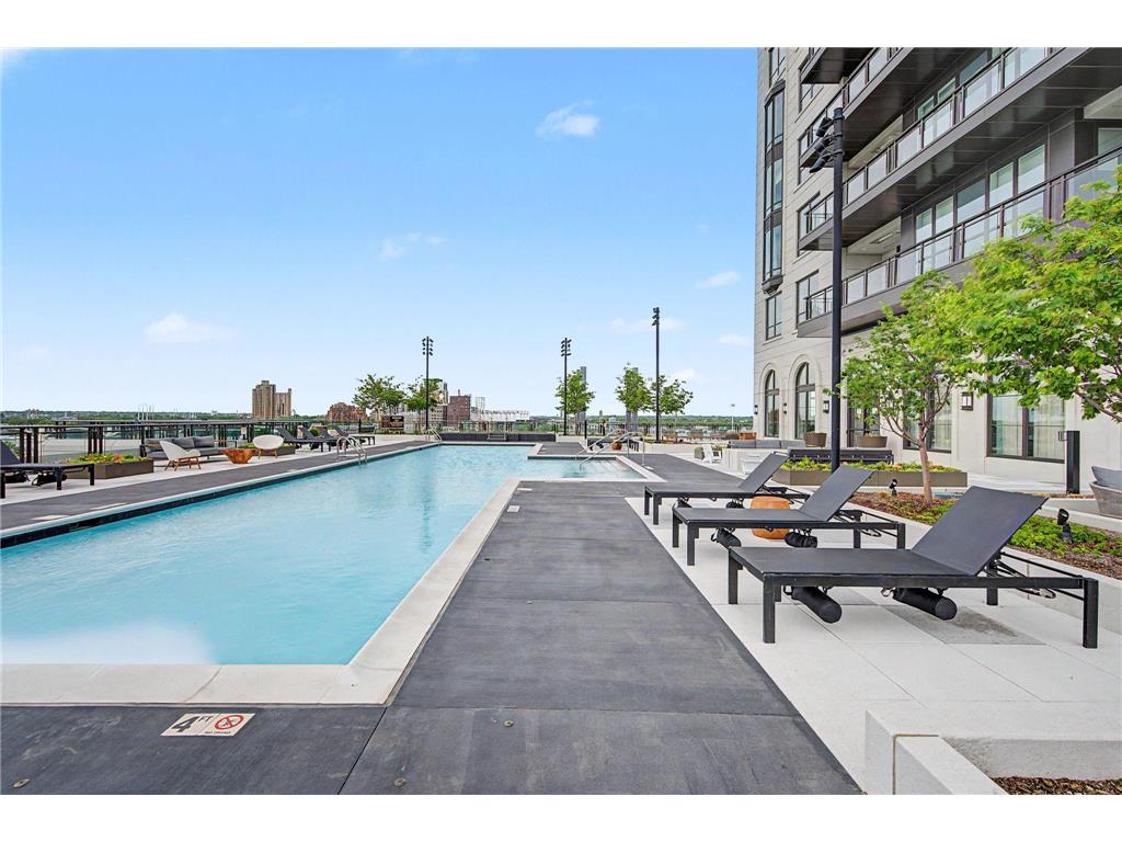 1111 W River Parkway #26B Minneapolis MN 55415 7079816 image47