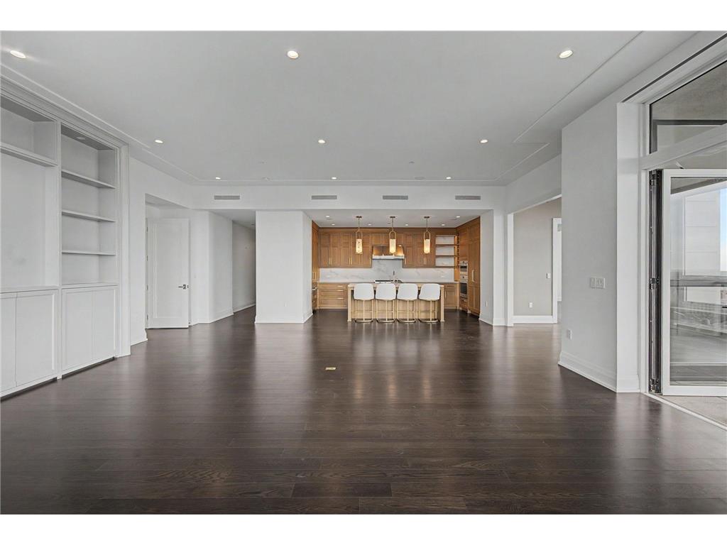 1111 W River Parkway #26B Minneapolis MN 55415 7079816 image56