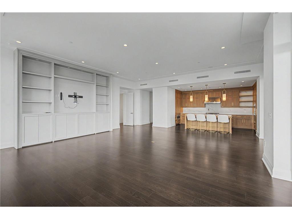 1111 W River Parkway #26B Minneapolis MN 55415 7079816 image58