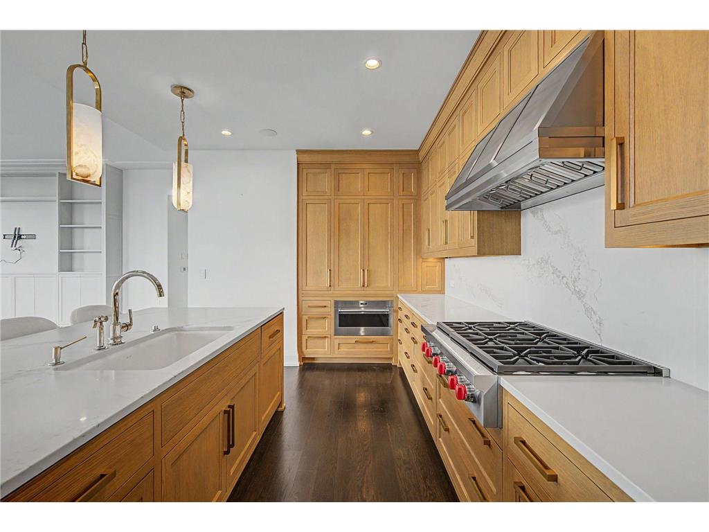1111 W River Parkway #26B Minneapolis MN 55415 7079816 image61
